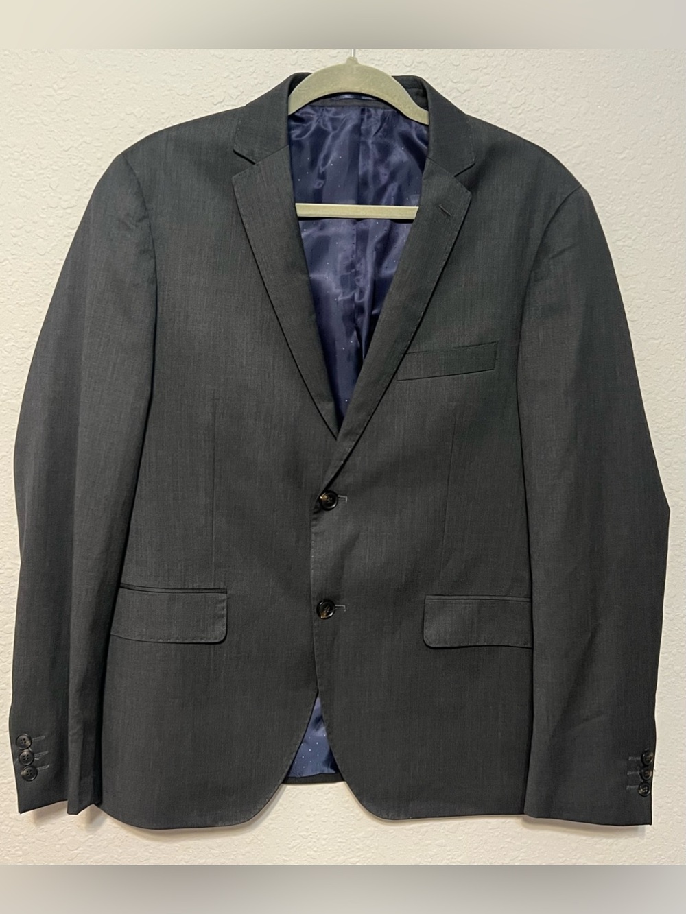 Frank & Oak Men’s Gray Single-Breasted Blazer. Size 40
